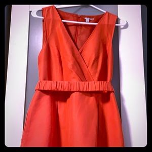 Lovely coral v-neck dress by Halogen